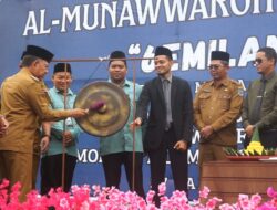 Pukul Gong, Wabup A. Khafidh Resmikan Al-Munawarroh Fest 2026