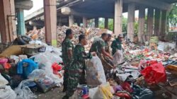 Satgas Sampah Kodim 0502/JU Bergerak Cepat Tangani Darurat Sampah Di Wilayah Jakarta Utara Dan Kepulauan Seribu