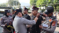 25 Personel Polres Aceh Tengah Terima Tanda Kehormatan Satyalencana Pengabdian dari Negara 25 Personel Polres Aceh Tengah Terima Tanda Kehormatan Satyalencana Pengabdian dari Negara
