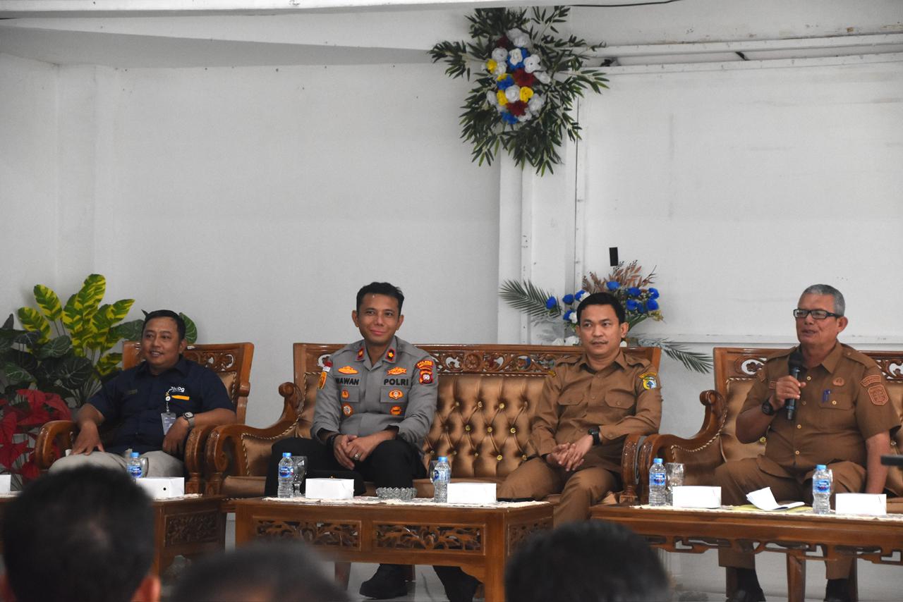 Wabup Sintang Minta Camat dan Kades Himpun Data Valid Orang Miskin di Kabupaten Sintang, Paling Lambat April 2026