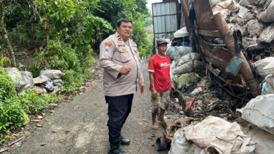 Anggota Polsek Rangkasbitung Polres Lebak Giat Patroli Dialogis dan Temui Pekerja Bangunan