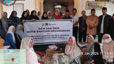 Ratna Dewi Yanti Amd.Keb, Bersama Husaini Kepala Desa Setie Dampingi Andi Shyaputra, S.E., M.Si,Salurkan Bantuan Sosial