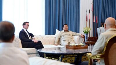 Terima Dirut Garuda dan Perwakilan Embraer, Presiden Prabowo Dorong Adaptasi Teknologi Global Industri Penerbangan Nasional