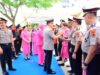 Kapolda Jambi Pimpin Langsung Pelepasan Wakapolda dalam Tradisi Penuh Makna