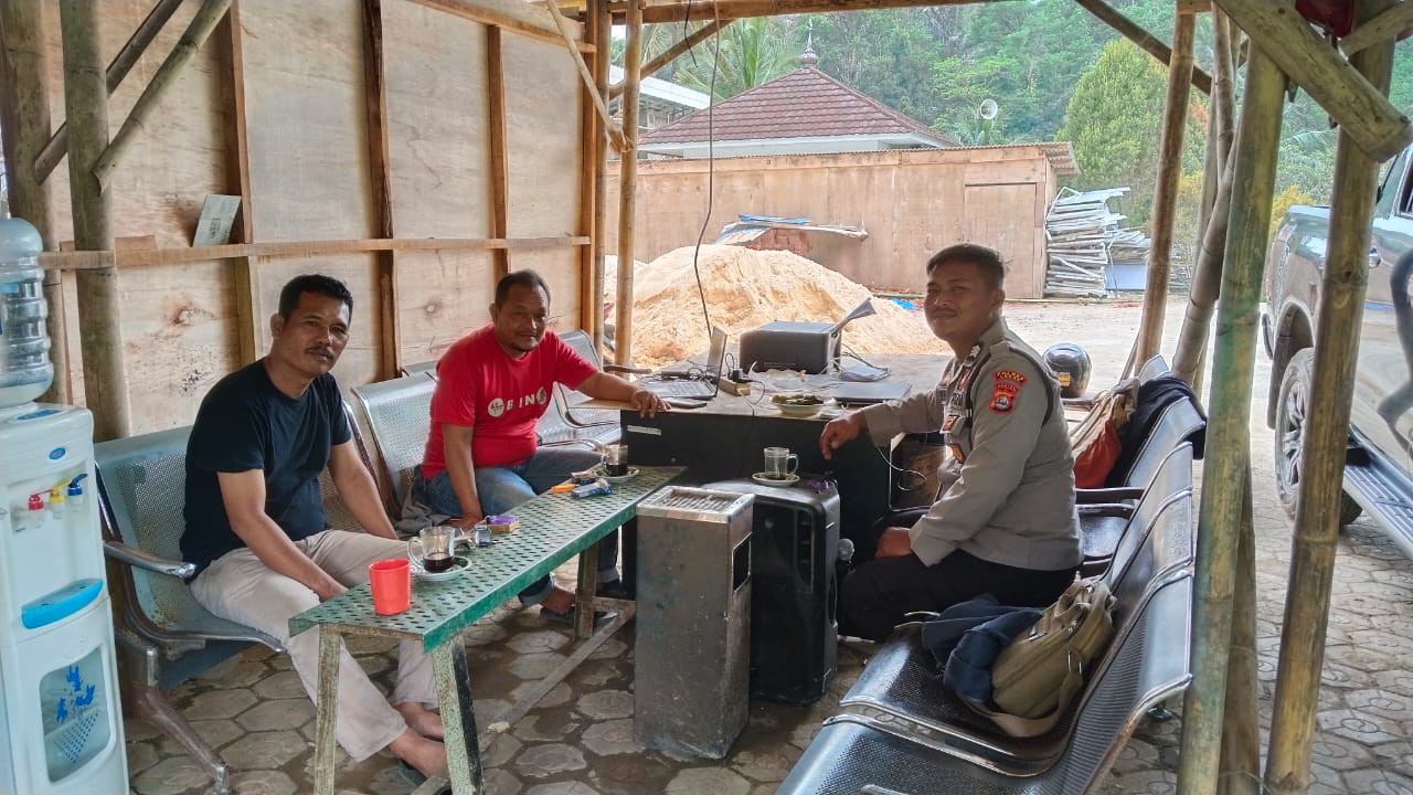 Binmas Polsek Panggarangan Polres Lebak Hadir Sebagai Problem Solving di Desa Binaannya