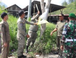 Kodim 0106/Aceh Tengah Bersama Polres Dampingi Satpol PP Tertibkan Baleho