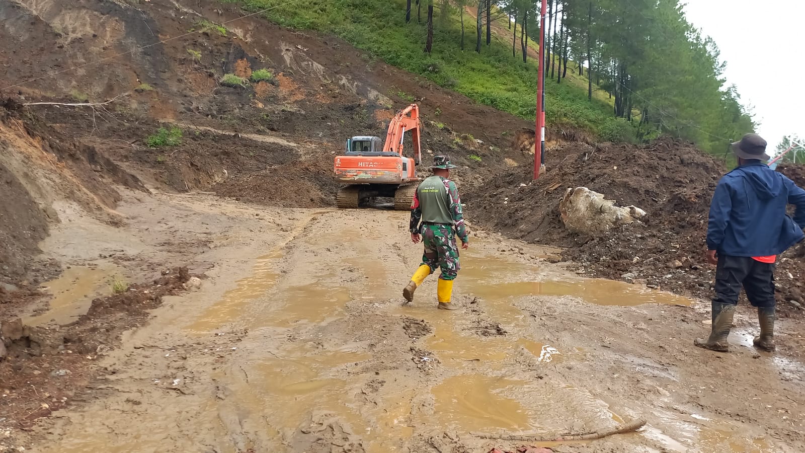 Longsor Kembali Terjadi di Takengon, Akses Jalan Kebayakan–Bintang Lumpuh Sementara