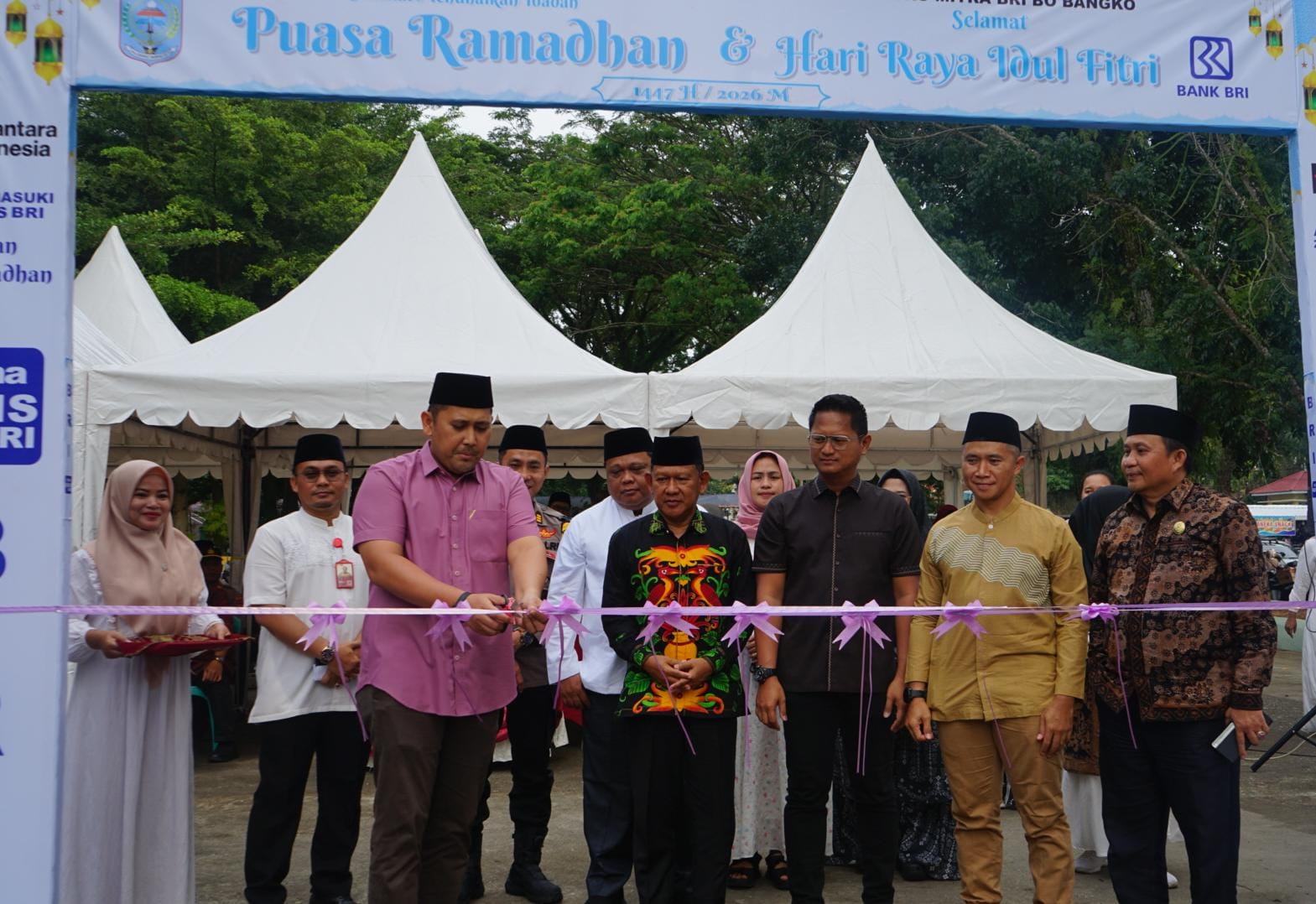 Bupati Merangin, Rsmi buka Pasar Bedug dan Bazar Ramadan 1447 H di Pasar Bawah Bangko,
