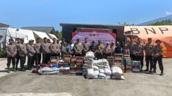 Mahasiswa STIK-PTIK LEMDIKLAT POLRI Angkatan 83 Salurkan Bantuan Sosial Kapolri di Posko Pengungsian Tunyang