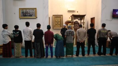 Kolaborasi Warga dan Kepolisian Berhasil Cegah Remaja diduga Hendak Tawuran Kolaborasi Warga dan Kepolisian Berhasil Cegah Remaja diduga Hendak Tawuran