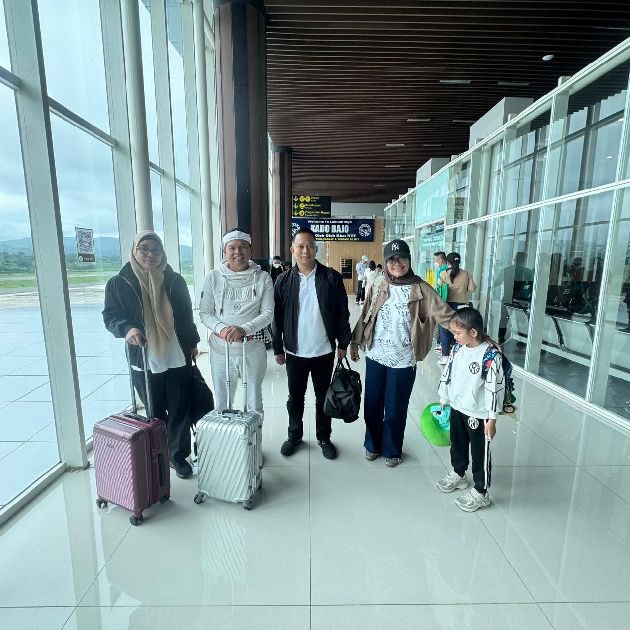 Polda Jabar Jemput 12 Pekerja Hiburan ke Sikka NTT, Didampingi Gubernur Jabar Dedi Mulyadi