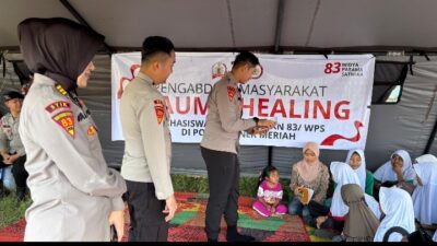 Berbagi Tawa, Mahasiswa STIK-PTIK Hibur Anak-anak dan Gelar Bakti Kesehatan di Pengungsian Jamur Ujung