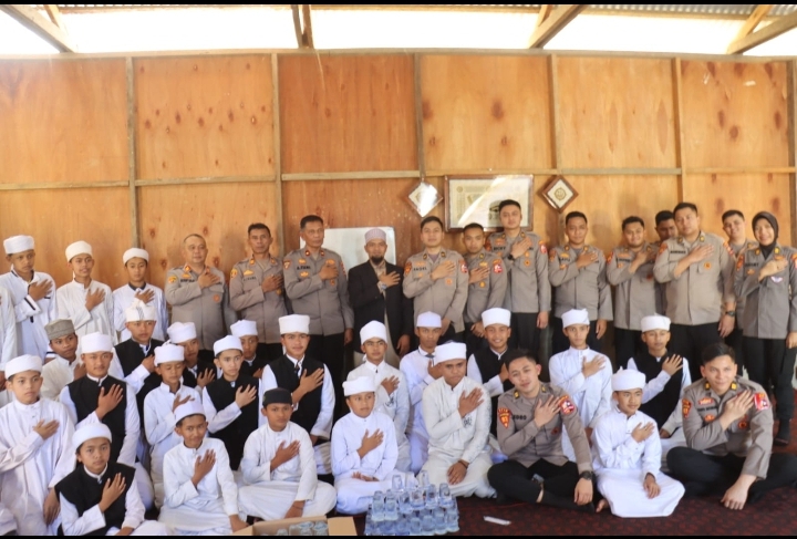 Mahasiswa STIK Angkatan 83 Laksanakan Pengabdian Masyarakat di SDN 9 Kebayakan dan Ponpes Al Fatah Ummul Quro Aceh Tengah