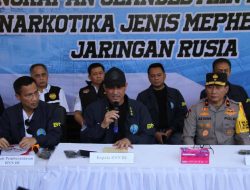 UNGKAP CLANDESTINE LABORATORY DI BALI, BNN AMANKAN DUA WN RUSIA