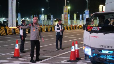 Pantau Arus Mudik di Pelabuhan Merak, Kapolda Banten Imbau Pemudik Utamakan Keselamatan