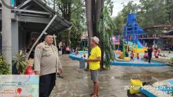 Anggota Pos Pam Polsek Rangkssbitung Polres Lebak Patroli Objek Wisata Kolam Renang, Antisipasi Gangguan Kamtibmas Libur Pasca Idul Fitri