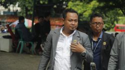 Gabungan Aliansi Masyarakat Lebak Dan Sejumlah Masa Akan Tetap Tuntut Bupati Lebak Mundur Gabungan Aliansi Masyarakat Lebak Dan Sejumlah Masa Akan Tetap Tuntut Bupati Lebak Mundur