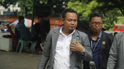 Gabungan Aliansi Masyarakat Lebak Dan Sejumlah Masa Akan Tetap Tuntut Bupati Lebak Mundur Gabungan Aliansi Masyarakat Lebak Dan Sejumlah Masa Akan Tetap Tuntut Bupati Lebak Mundur