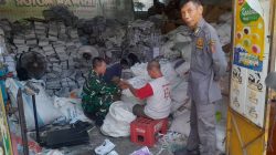 Peran Serta Babinsa Joyotakan Dalam Proses Bank Sampah