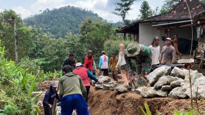Kemanunggalan TNI Dan Masyarakat Sudah Terlihat Saat Pra TMMD