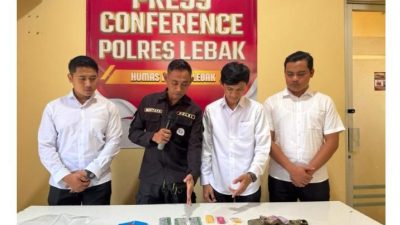 Sat Resnarkoba porles lebak polda Banten Amankan Barang Bukti Serata Amankan Dua pelaku Pengedar Obat Terlarang Tanpa Ijin.