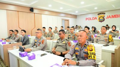 Pelatihan Public Speaking Call Center 110, Polda Jambi Tingkatkan Profesionalisme Pelayanan Publik
