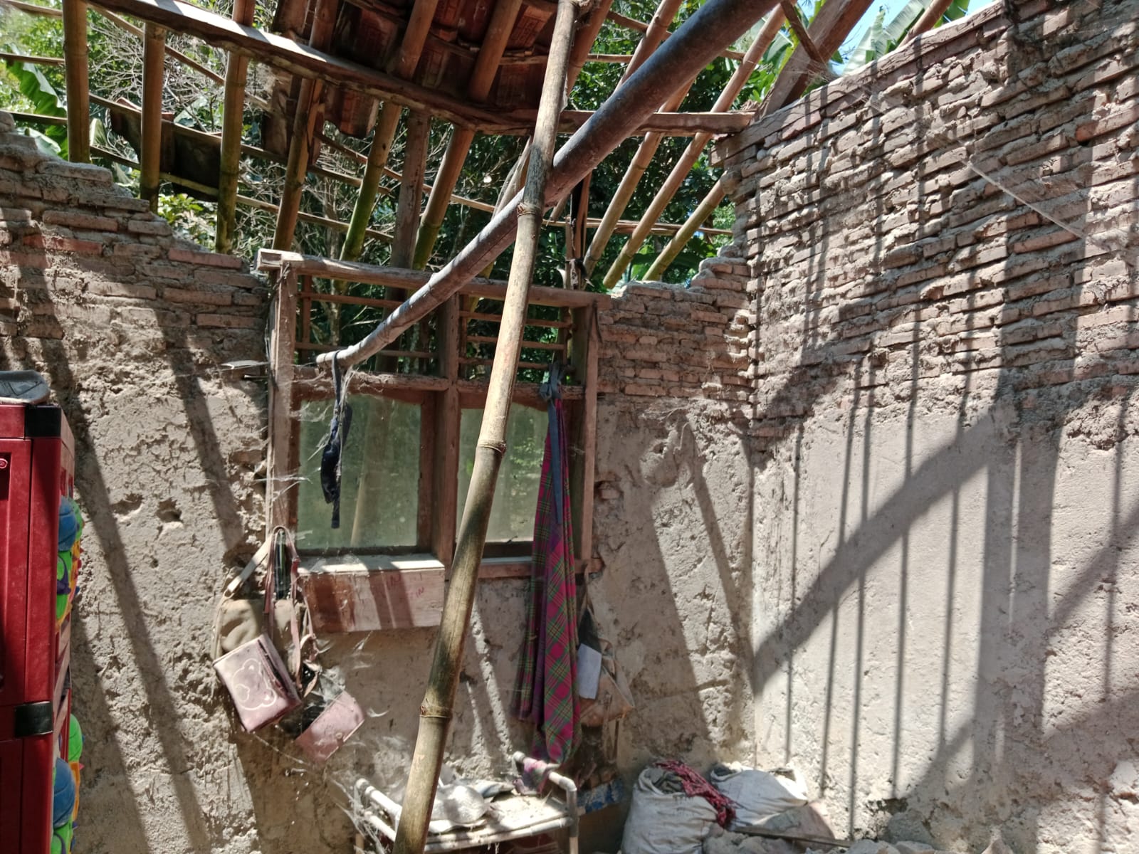 Forwatu Banten Singgung Kepala Desa Sukarendah soal Rumah Warga yang Roboh, Riswanto: Hilang Kepekaan, Dekat dengan Kebathilan!