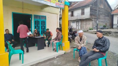 Babinsa Koramil 03/Pegasing Laksanakan Komsos di Kantor Desa, Pererat Sinergi dengan Aparatur dan Warga